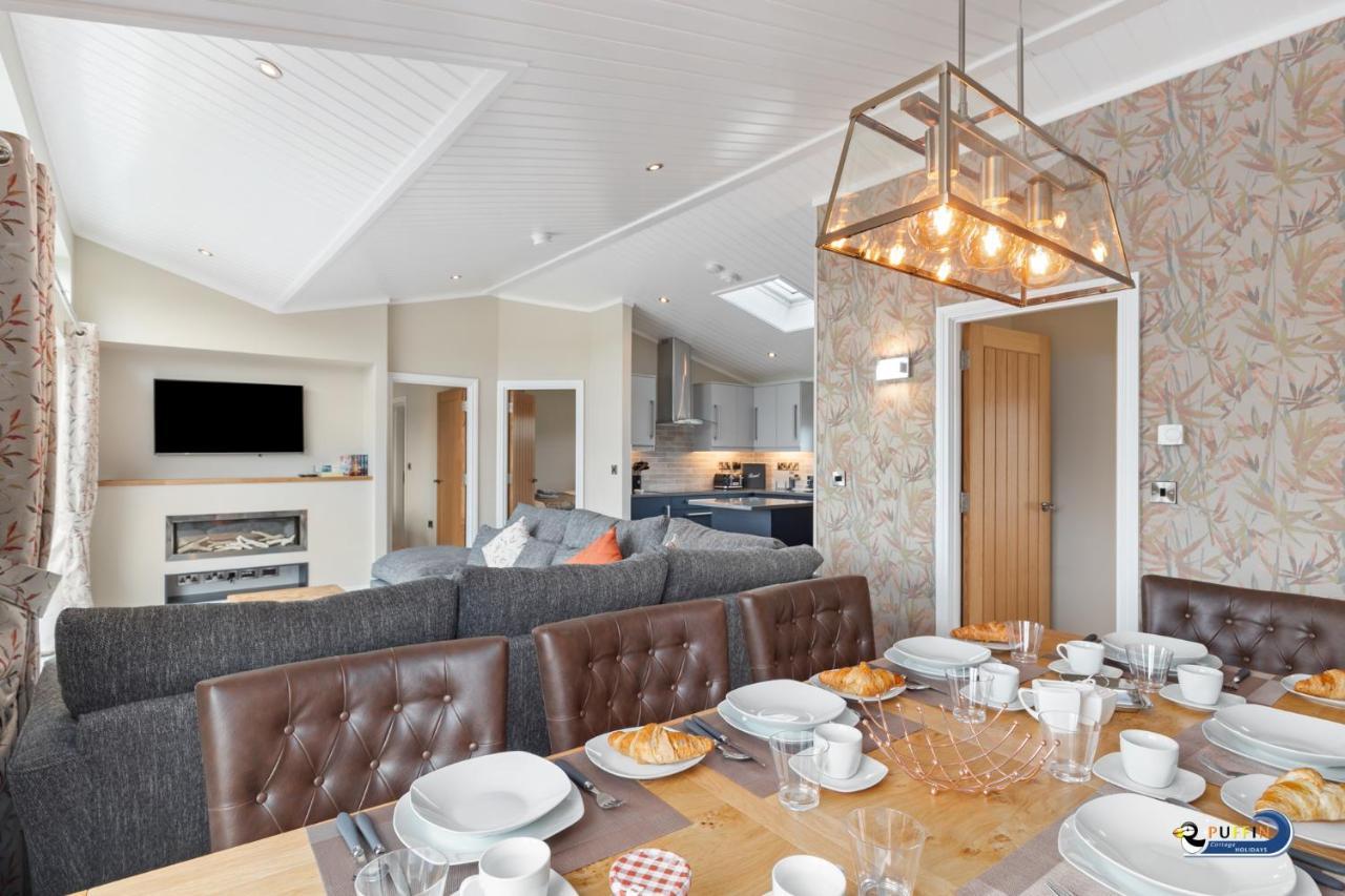 Valley View Lodge - Luxury Lodge, Hot Tub, Close To Beach Penally Zewnętrze zdjęcie